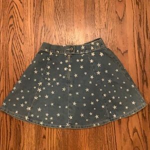 Denim skirt with white stars